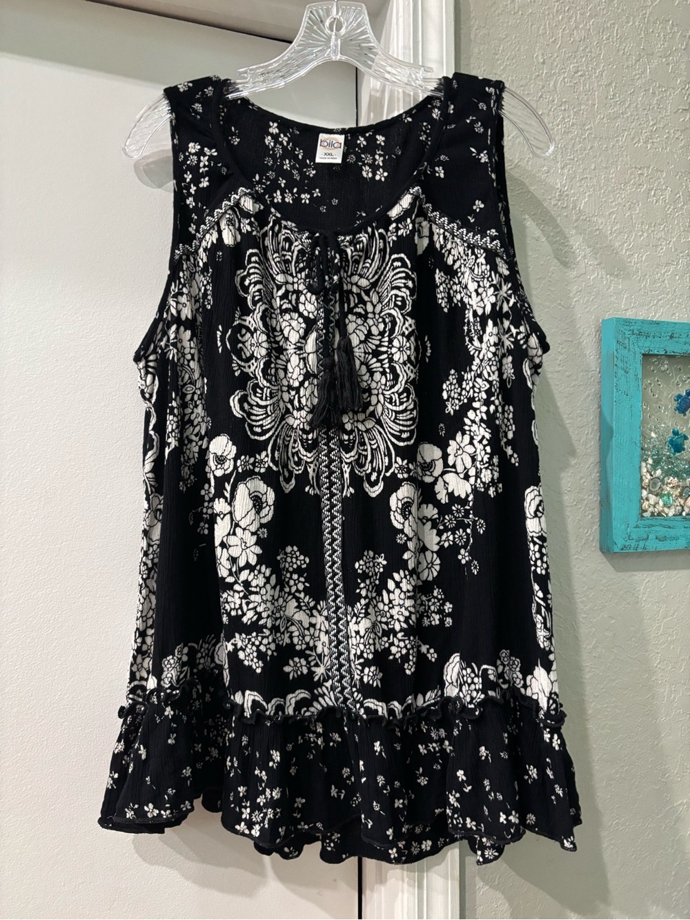 Bila Black and White Floral Tie-Front Boho Tunic XXL Flowy Ruffled Hem Top